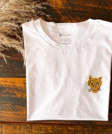 Camiseta Jaguar Mirada Matadora
